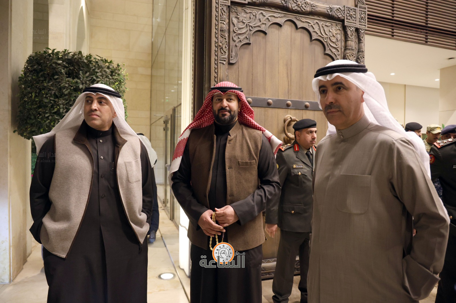 Madar Al-Saa Images 0.8802643844446214