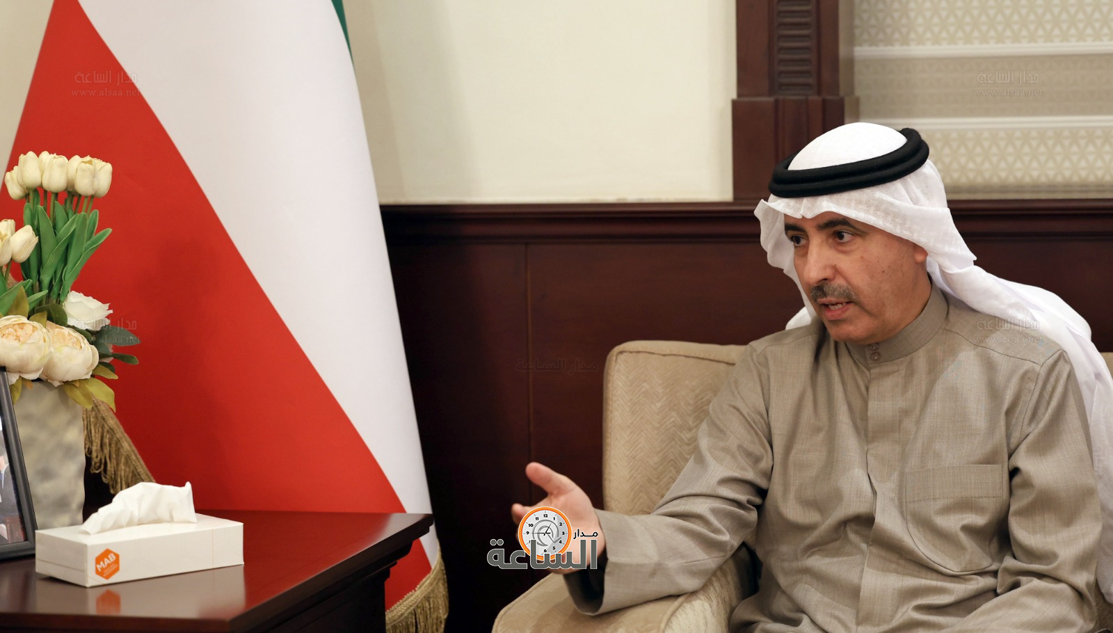 Madar Al-Saa Images 0.9998660400515491