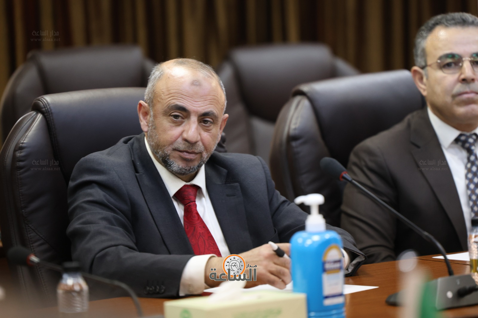 Madar Al-Saa Images 0.276688272412295