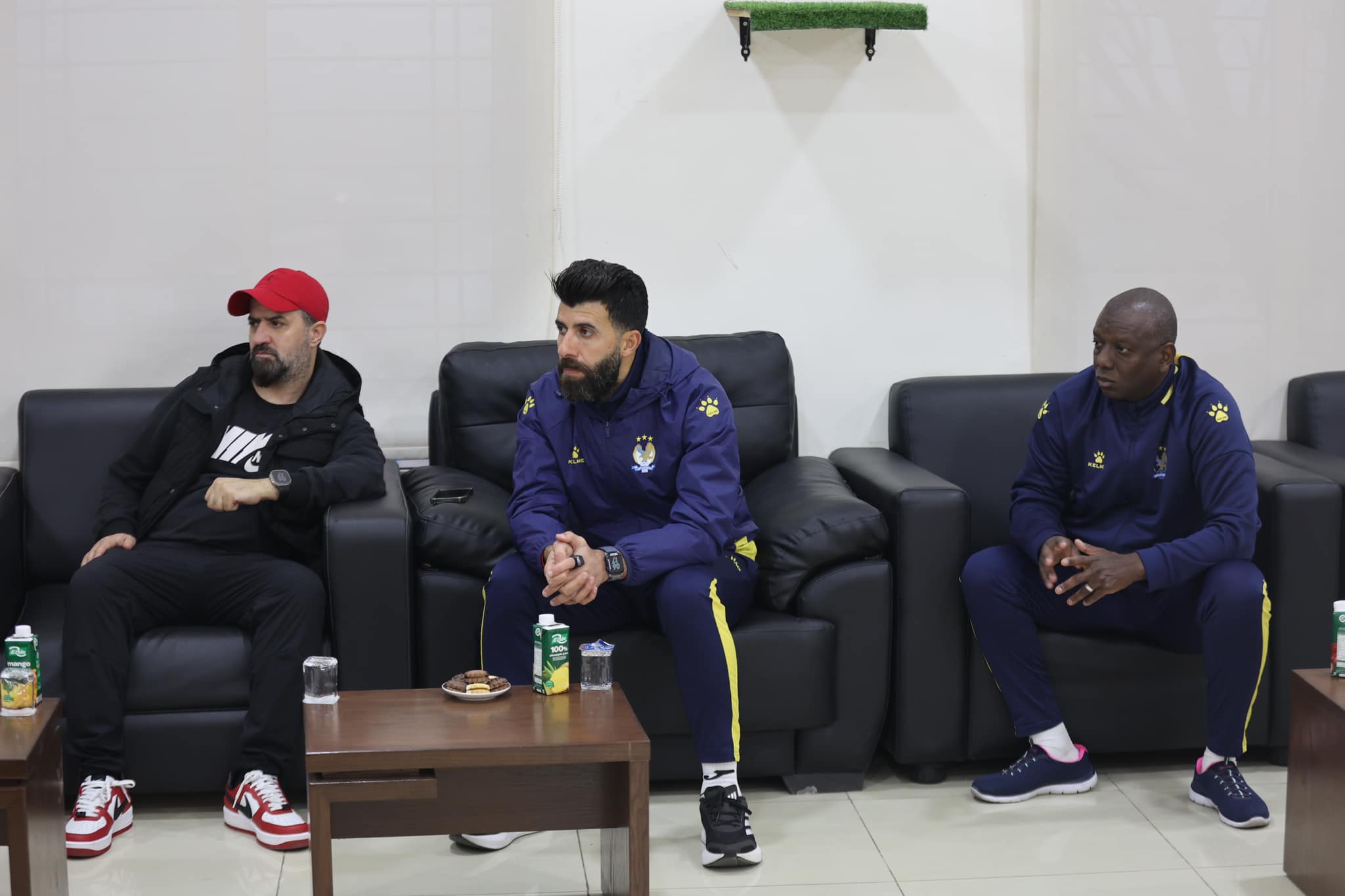 Madar Al-Saa Images 0.9699182290586126