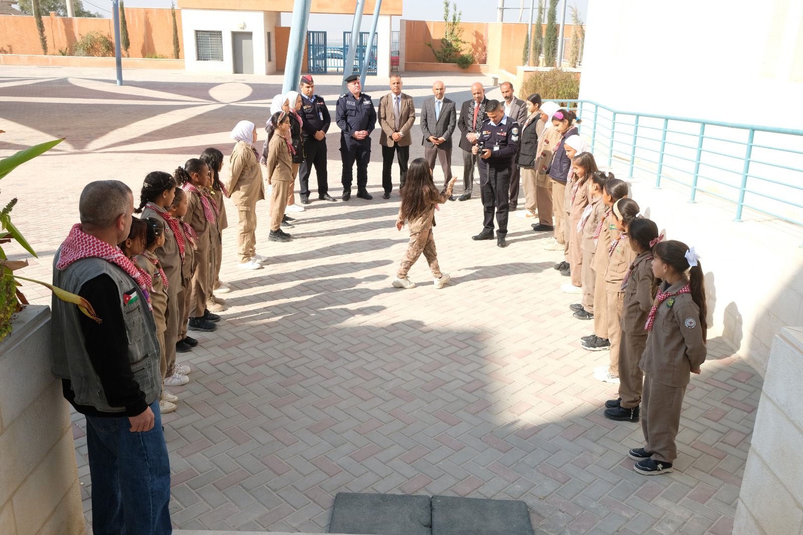 Madar Al-Saa Images 0.9682100608233122