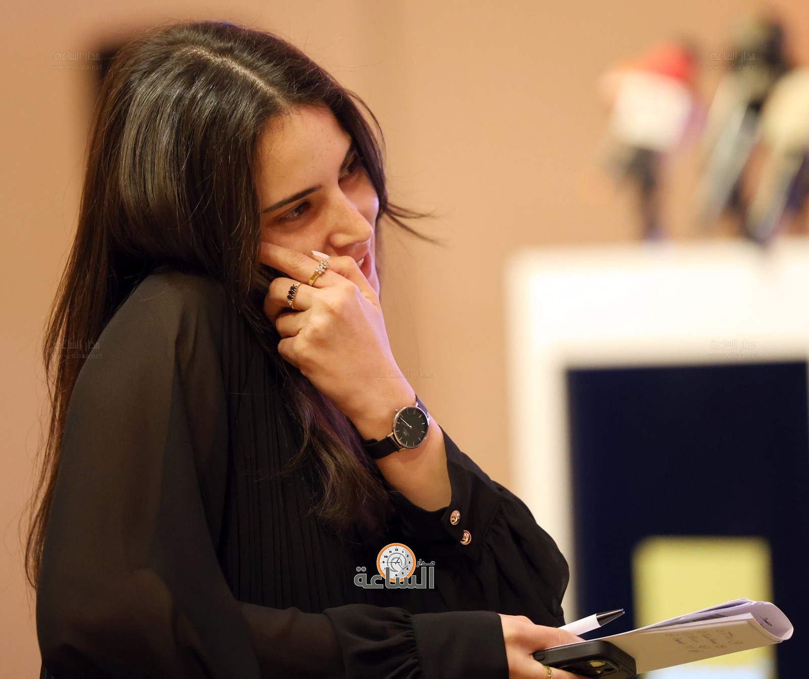 Madar Al-Saa Images 0.4833943498044886