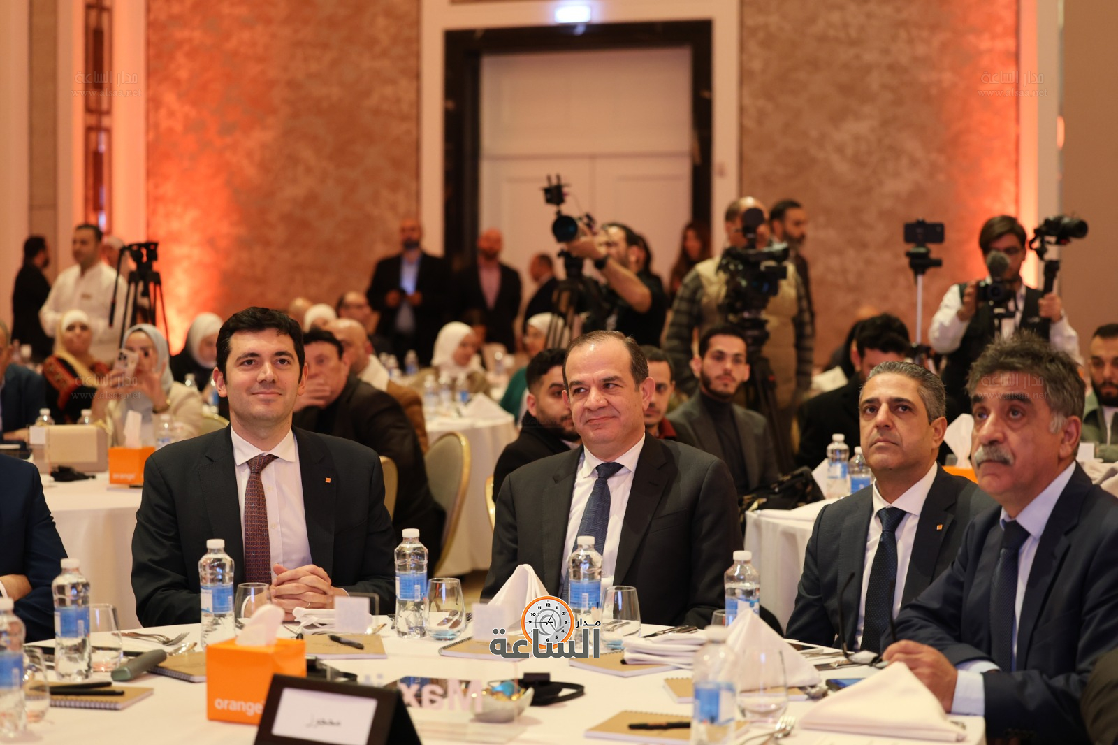 Madar Al-Saa Images 0.7945378473766633