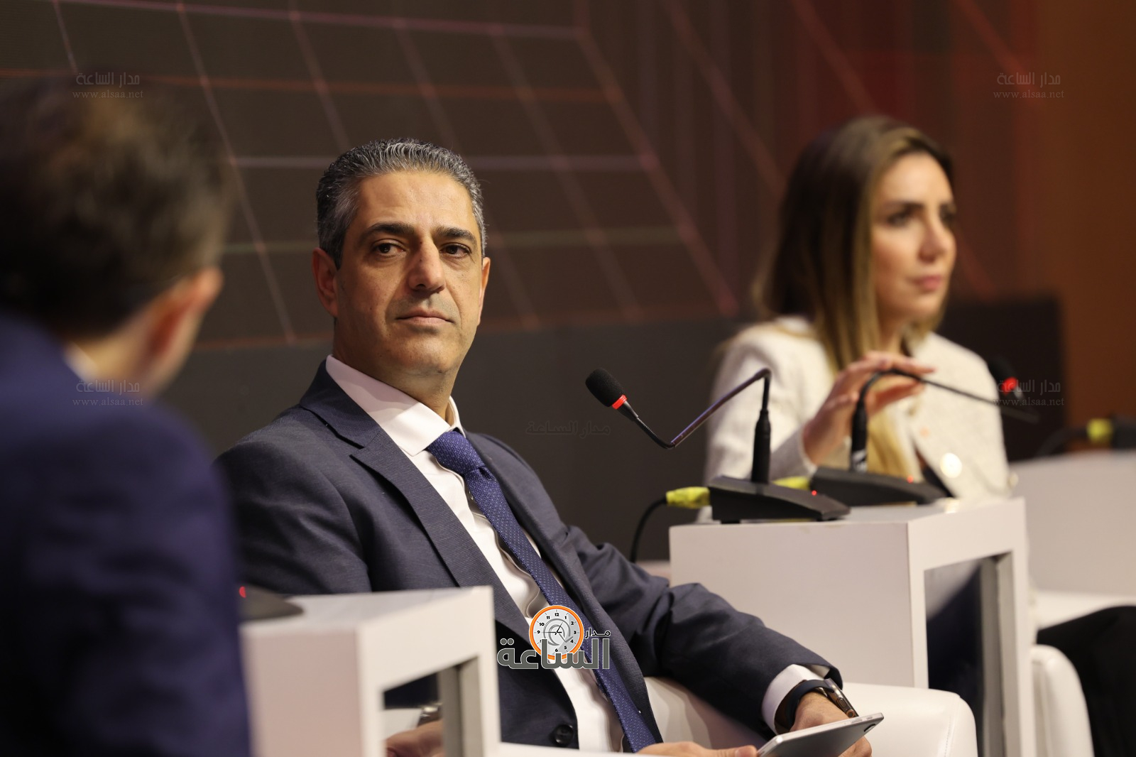 Madar Al-Saa Images 0.934647649613249