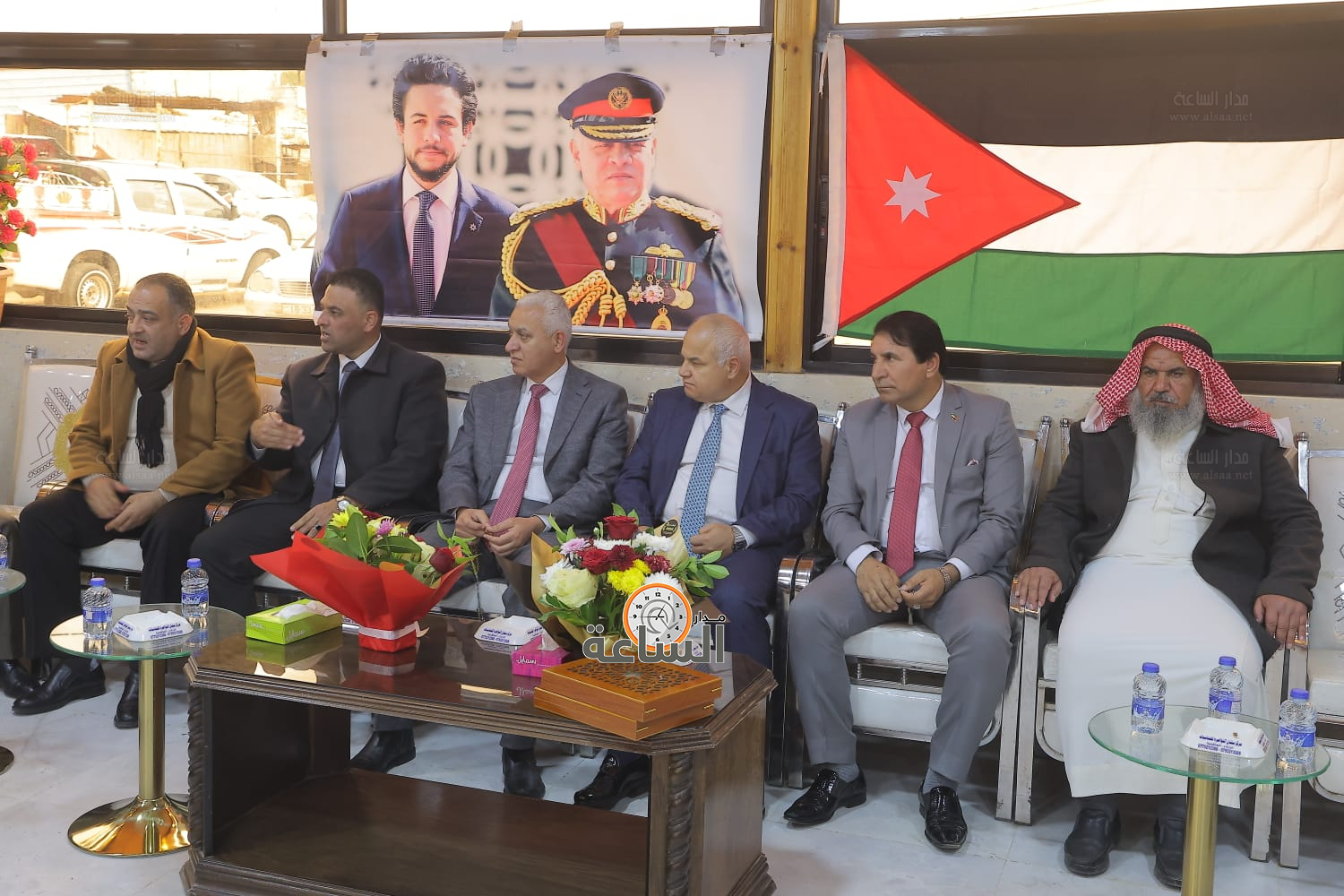 Madar Al-Saa Images 0.0054465473754024