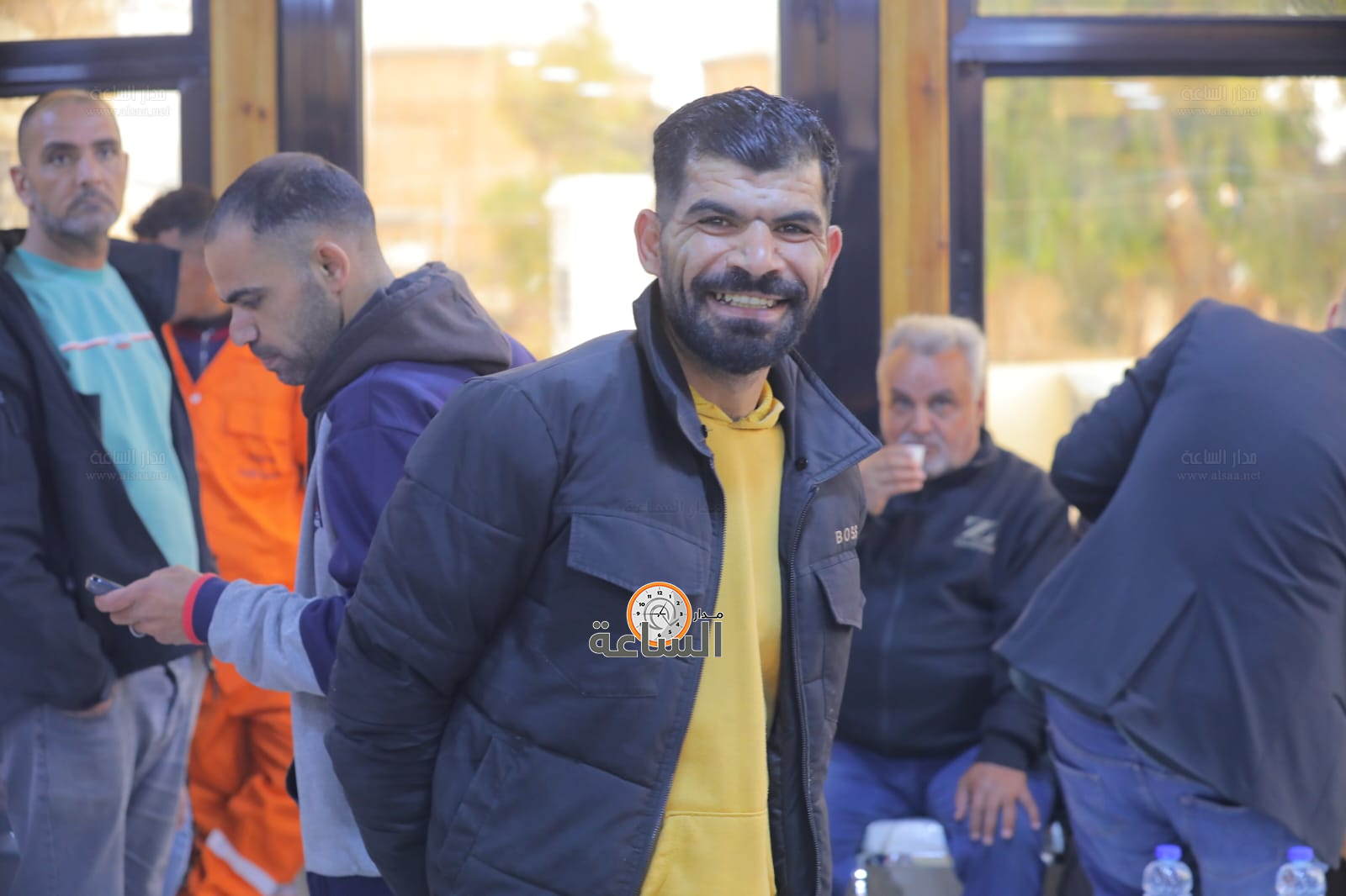 Madar Al-Saa Images 0.6508148606207012