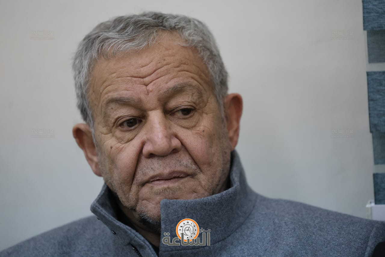 Madar Al-Saa Images 0.9040658435609479