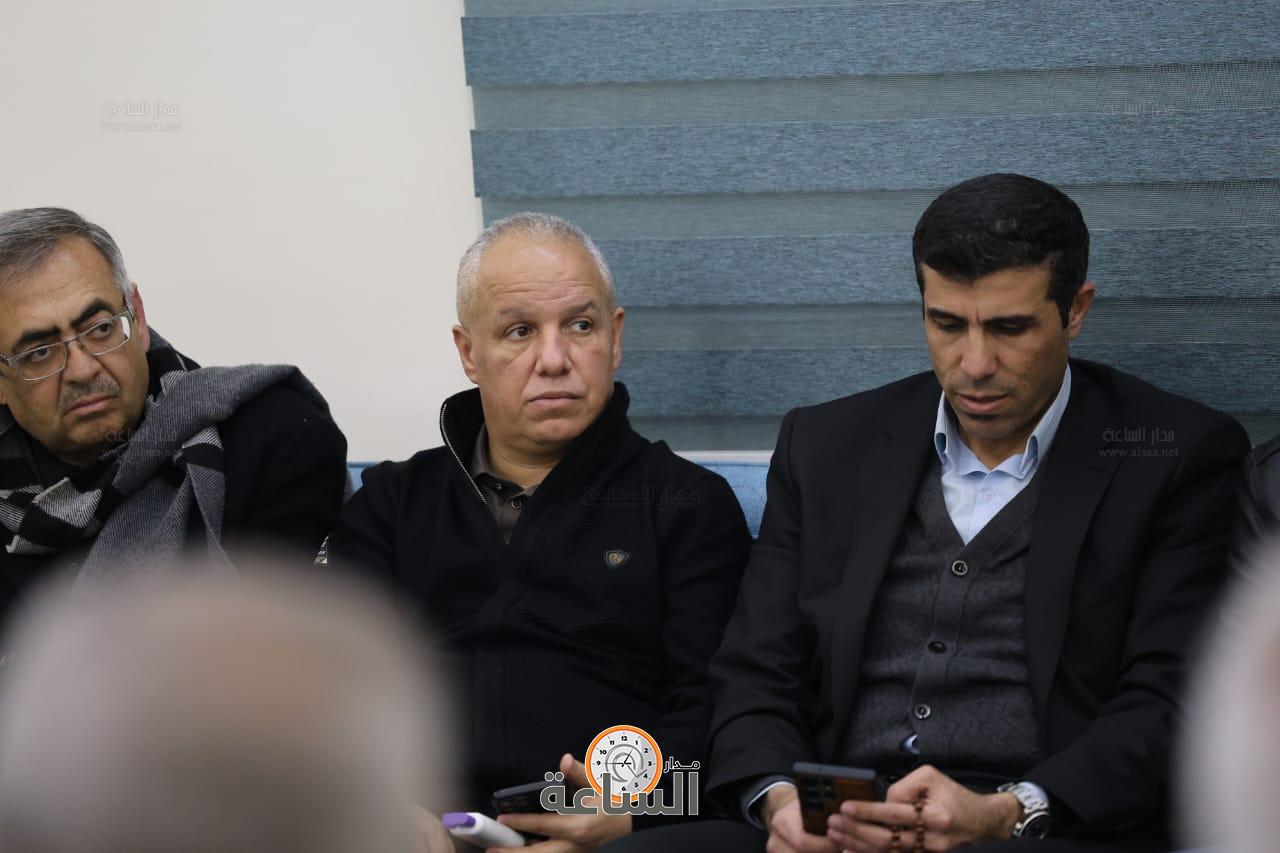 Madar Al-Saa Images 0.6282984323523806