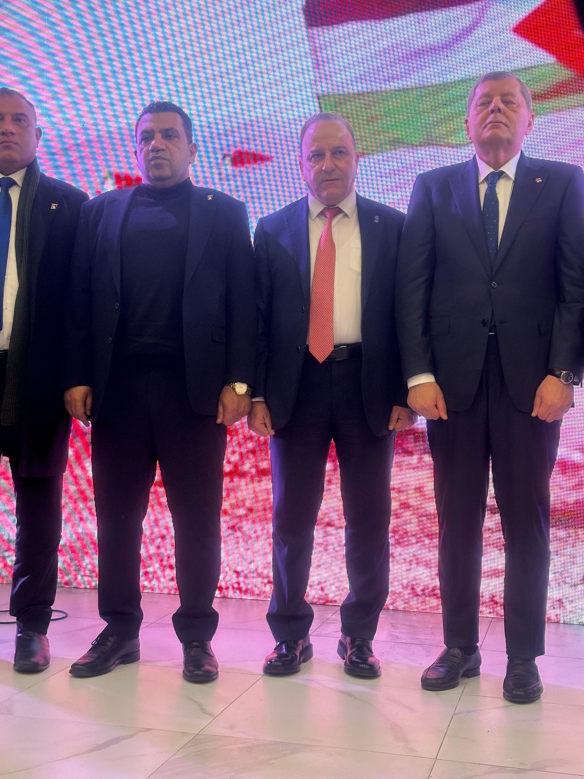 Madar Al-Saa Images 0.6123918979961129