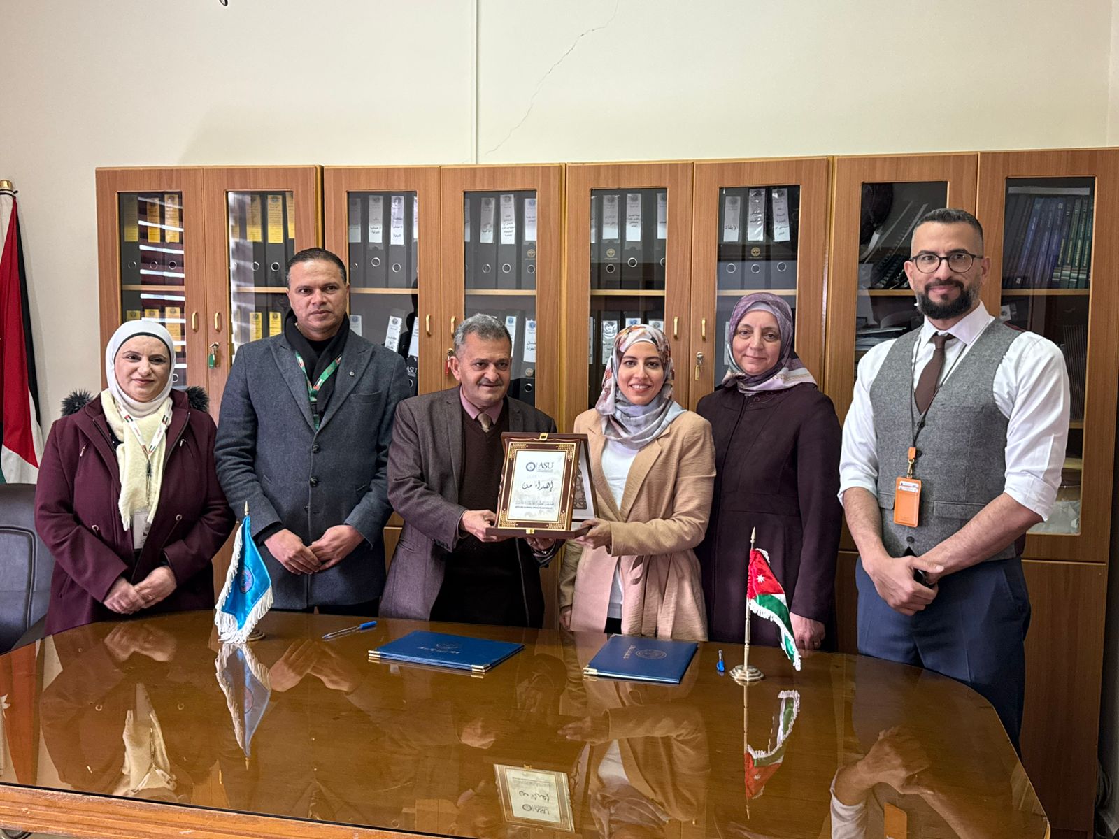 Madar Al-Saa Images 0.8429375768421616