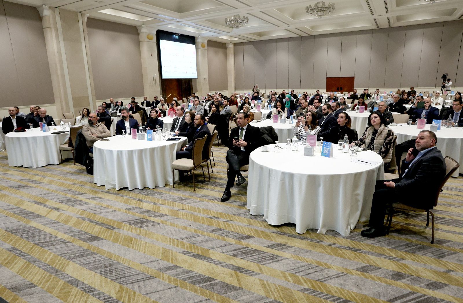 Madar Al-Saa Images 0.659550904296089