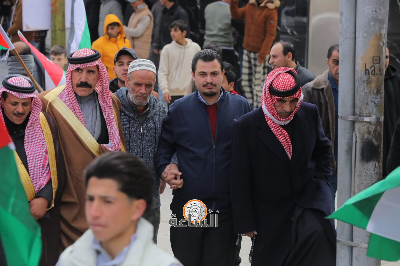 Madar Al-Saa Images 0.7481739141557726