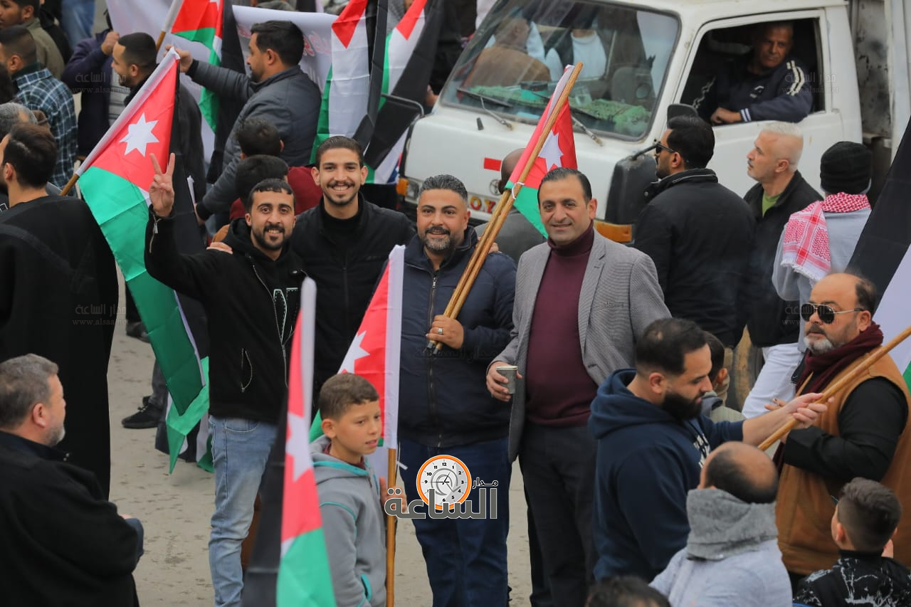 Madar Al-Saa Images 0.8790421224339513