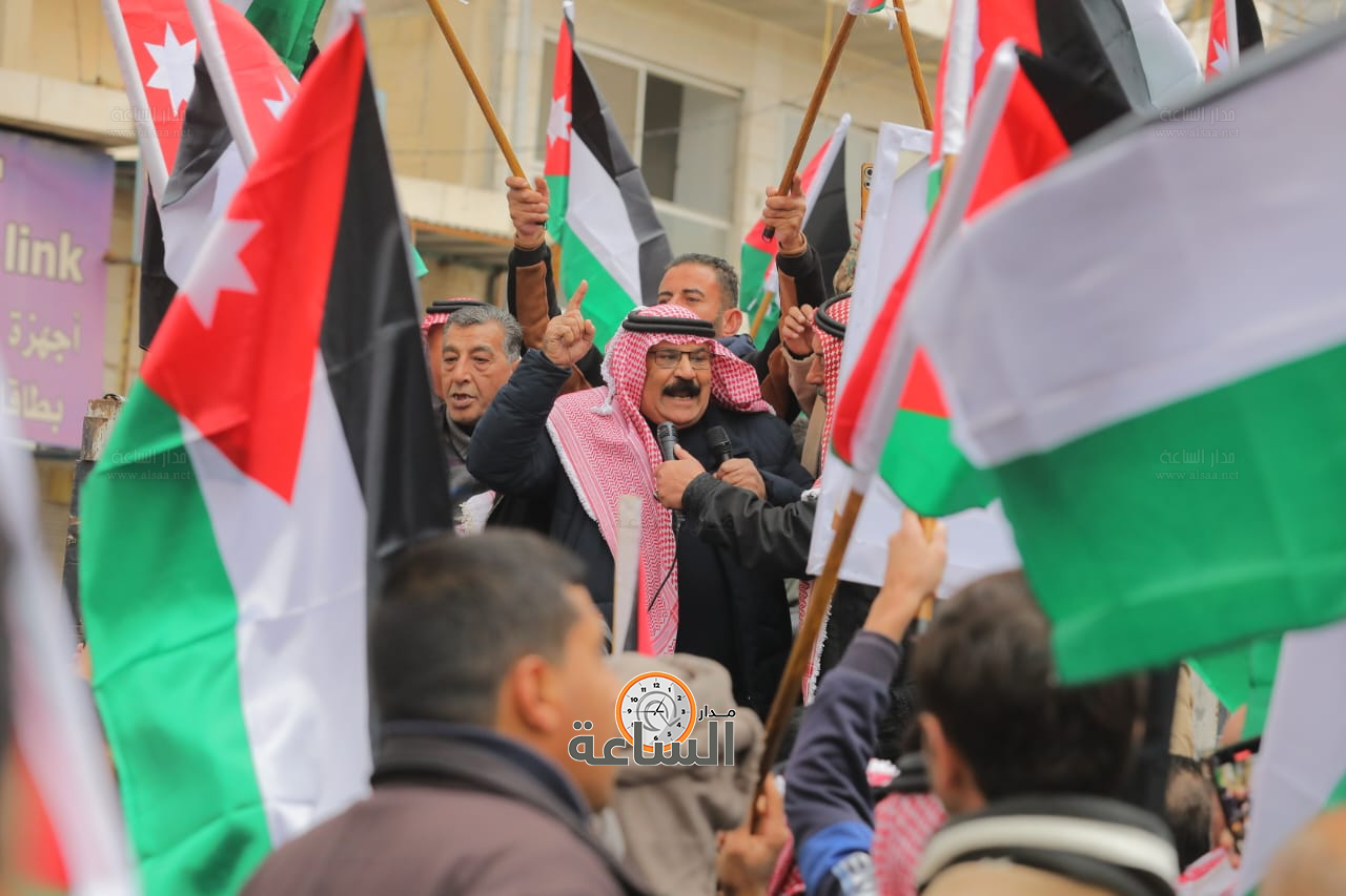 Madar Al-Saa Images 0.07321727496606933