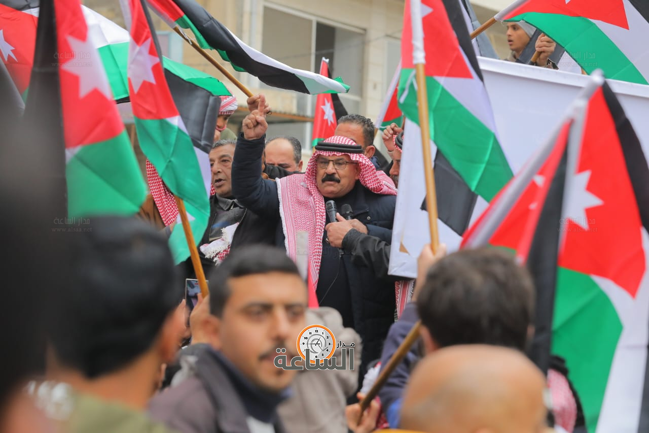 Madar Al-Saa Images 0.9867737168685902