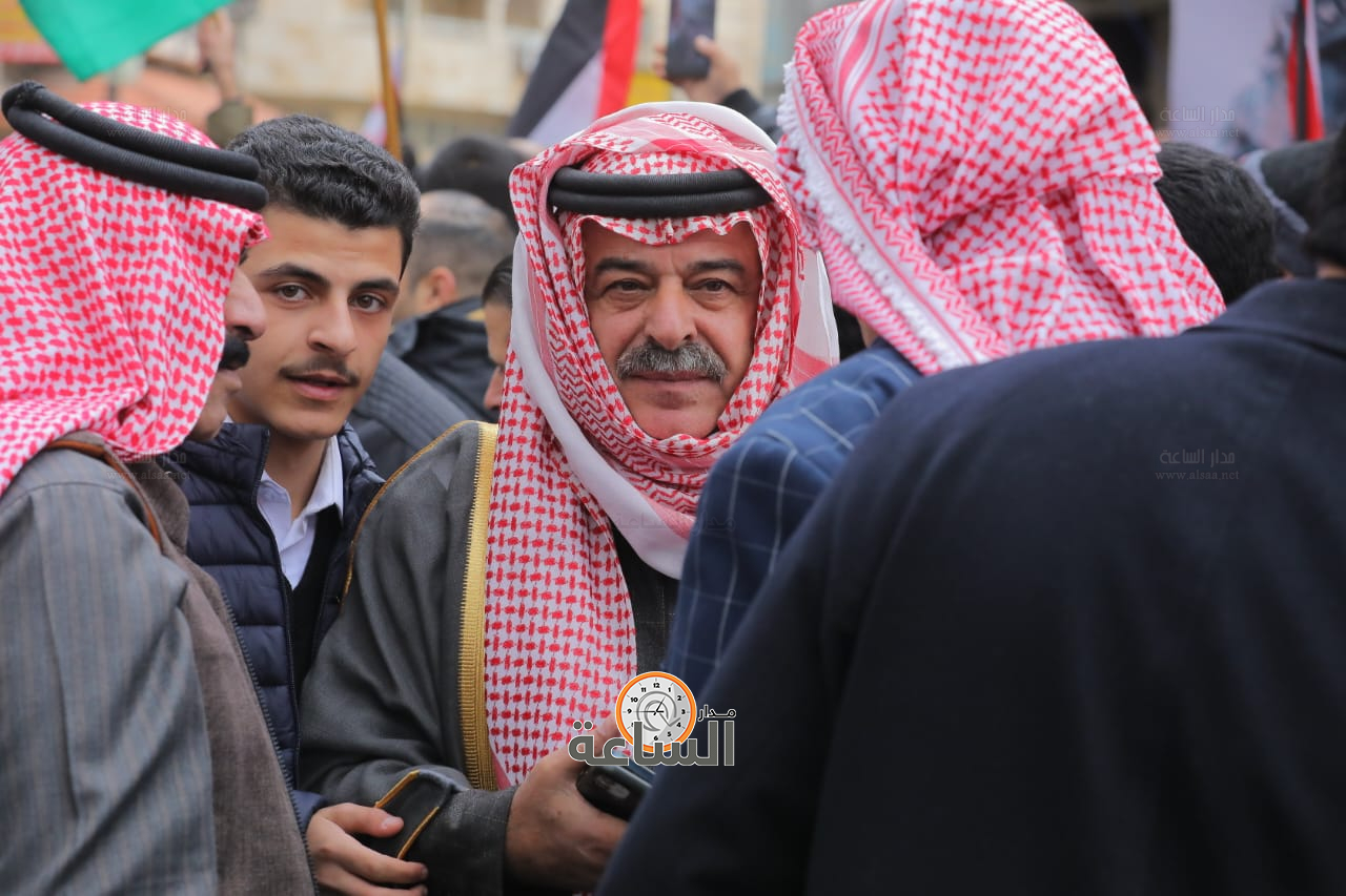 Madar Al-Saa Images 0.7713308239246865