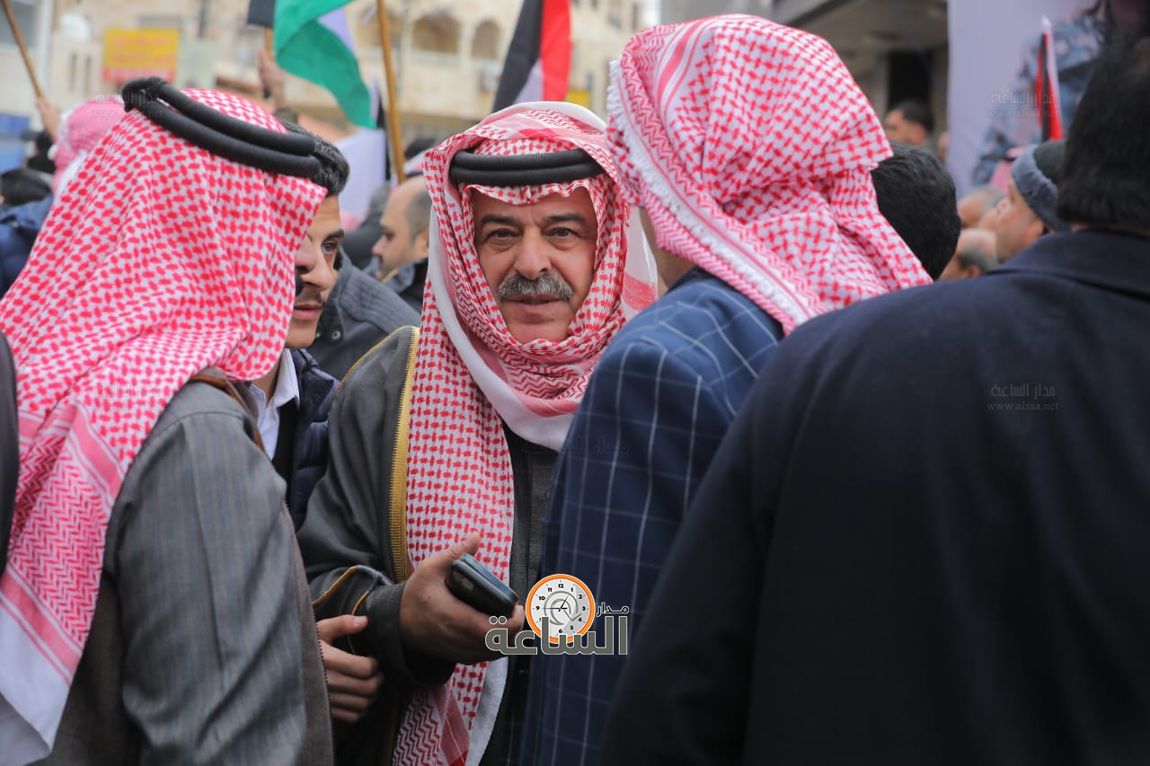 Madar Al-Saa Images 0.029219966640633643