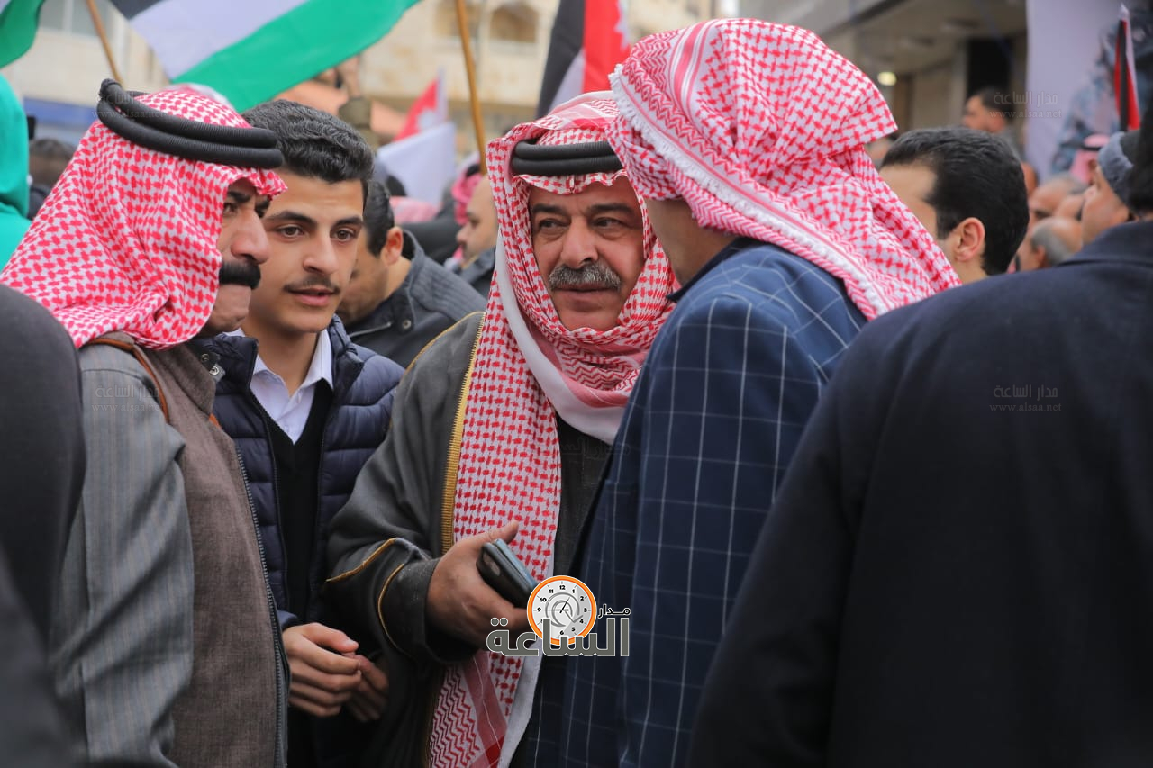 Madar Al-Saa Images 0.577994265579191