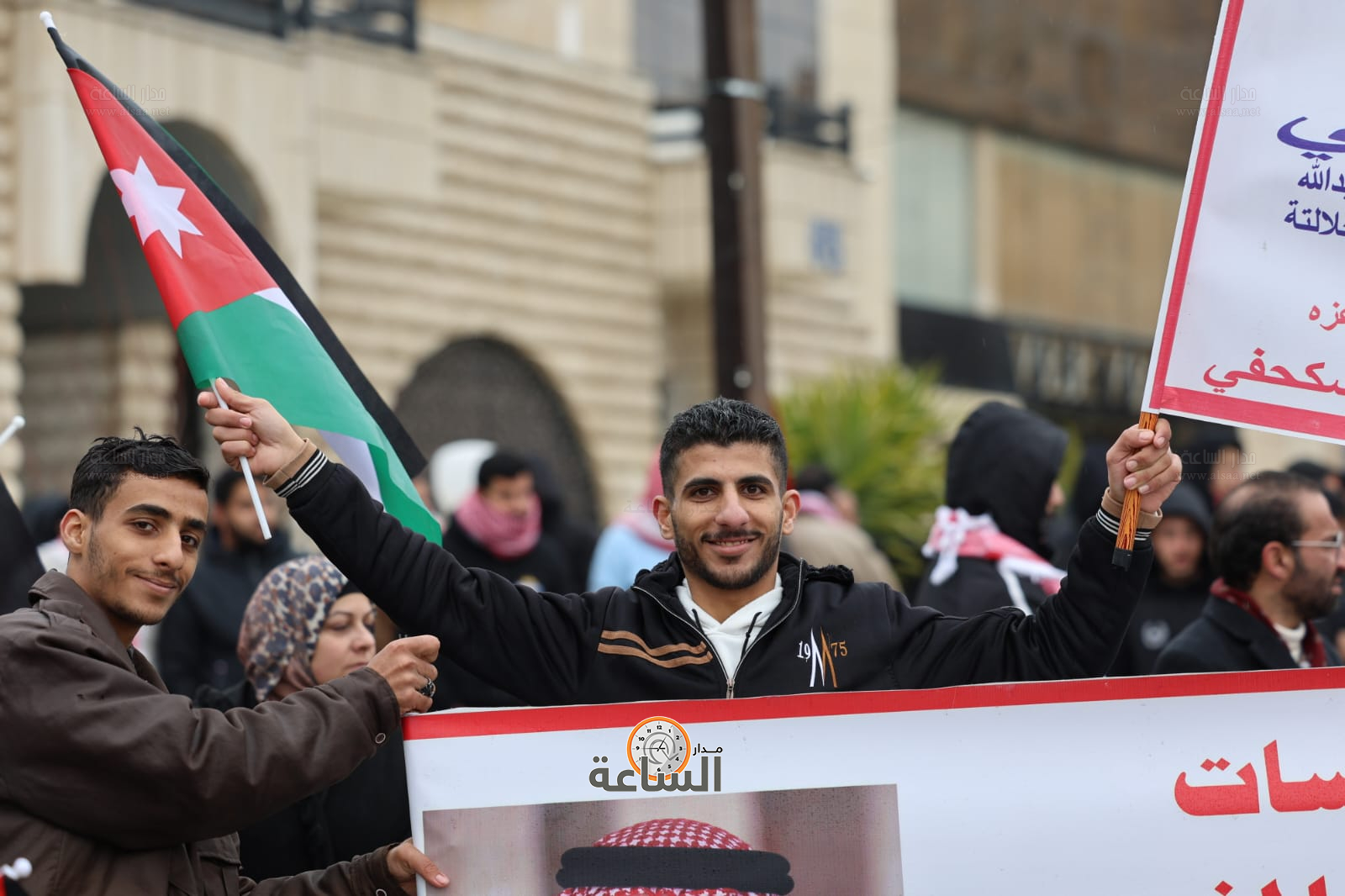 Madar Al-Saa Images 0.05856742366716583