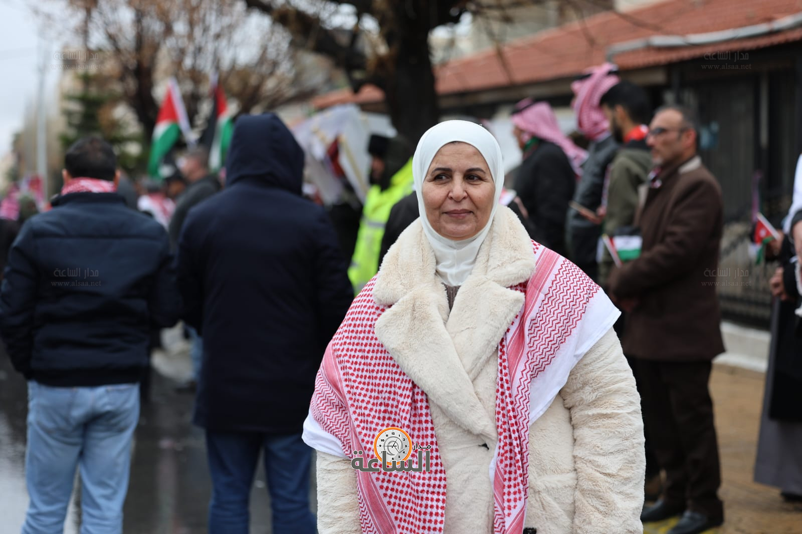 Madar Al-Saa Images 0.9817436592829853