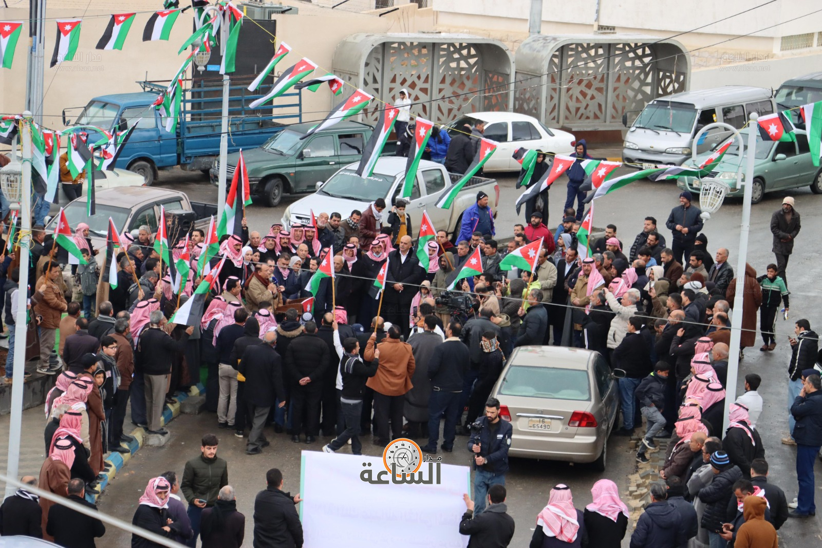 Madar Al-Saa Images 0.15468826582446216