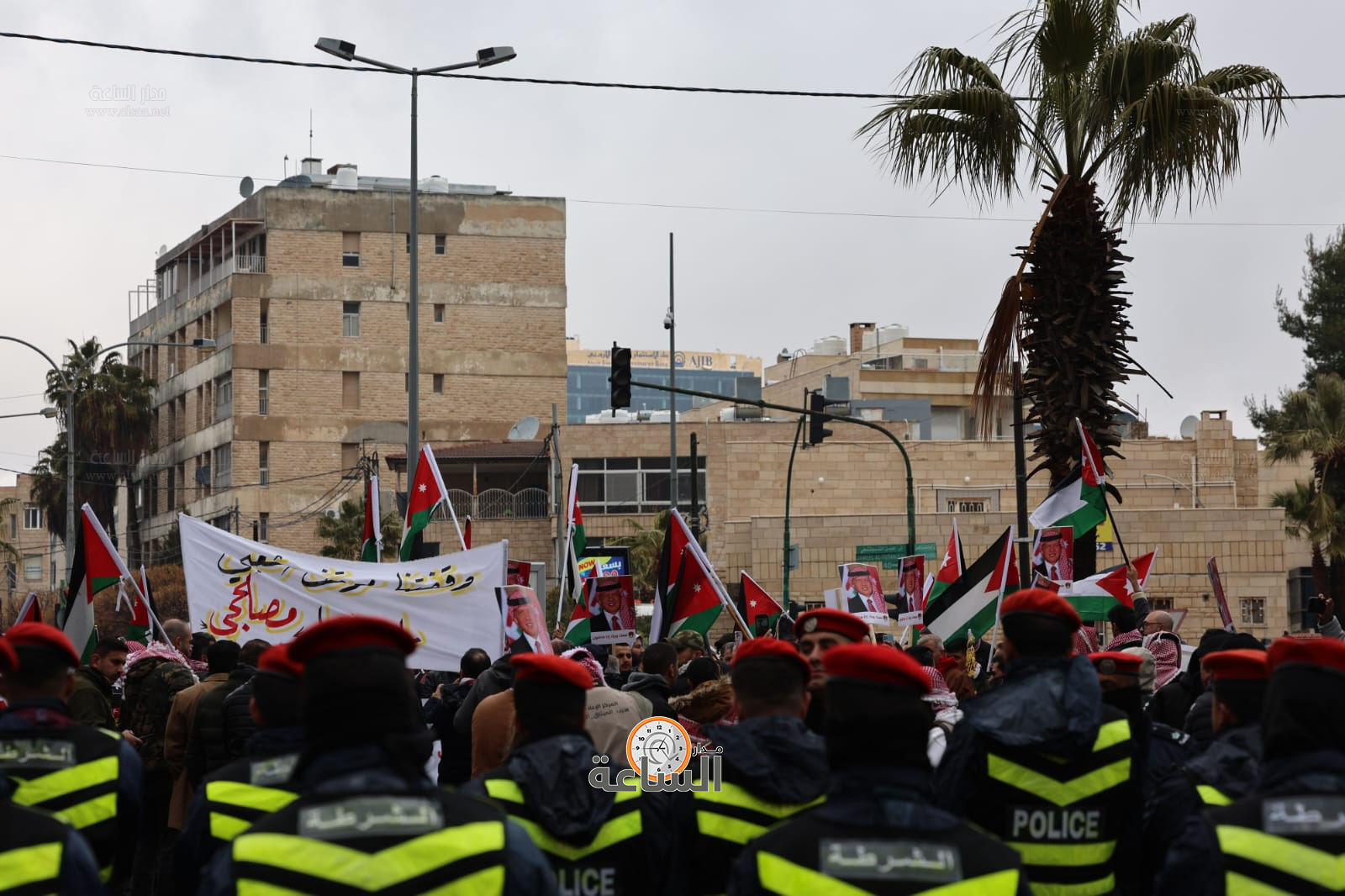 Madar Al-Saa Images 0.07461392491591368