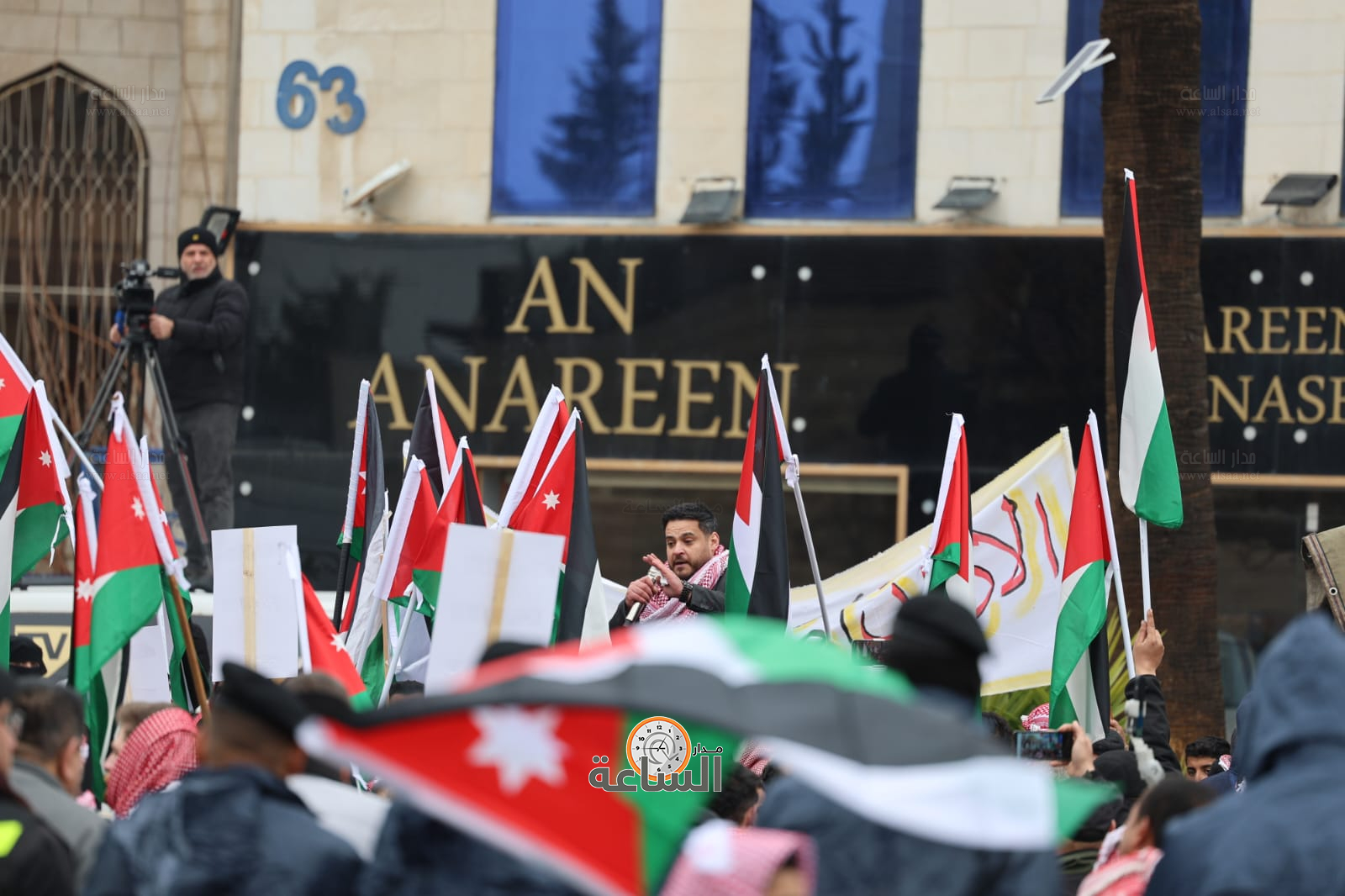 Madar Al-Saa Images 0.727221927812207