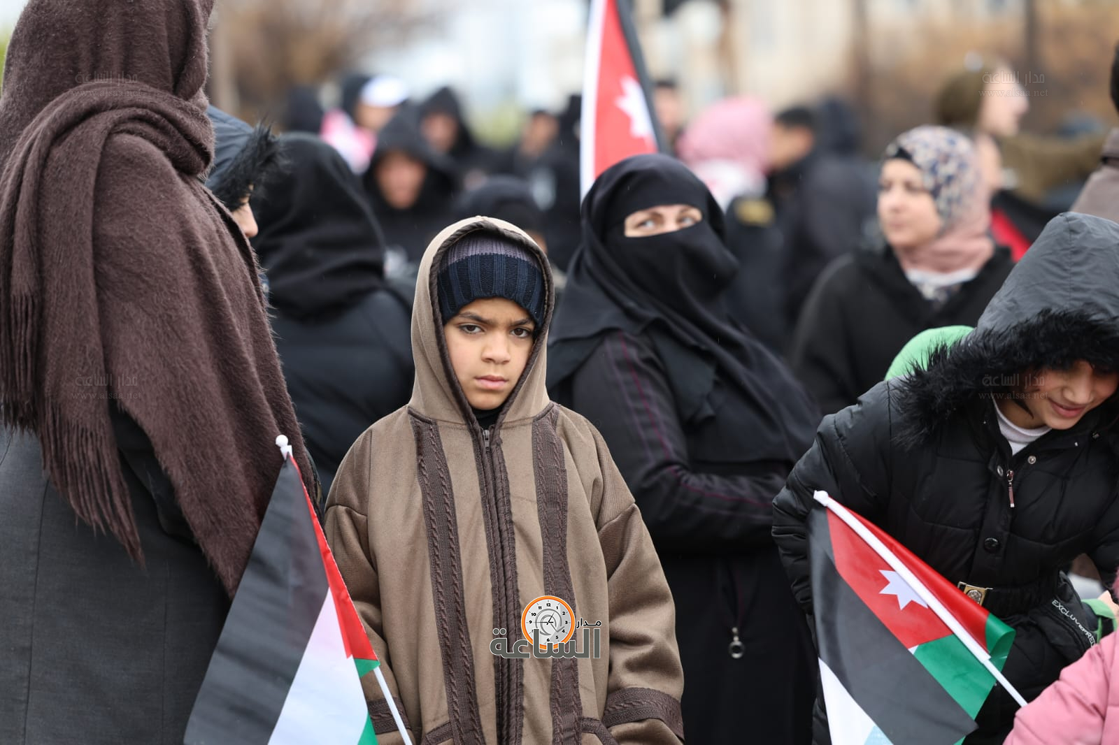 Madar Al-Saa Images 0.08109618627458381