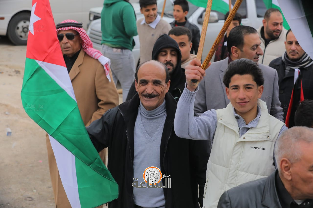 Madar Al-Saa Images 0.3237285621919026