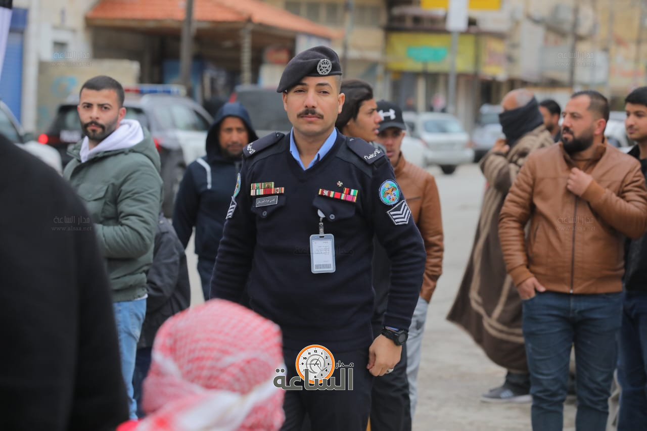 Madar Al-Saa Images 0.7801888250394515