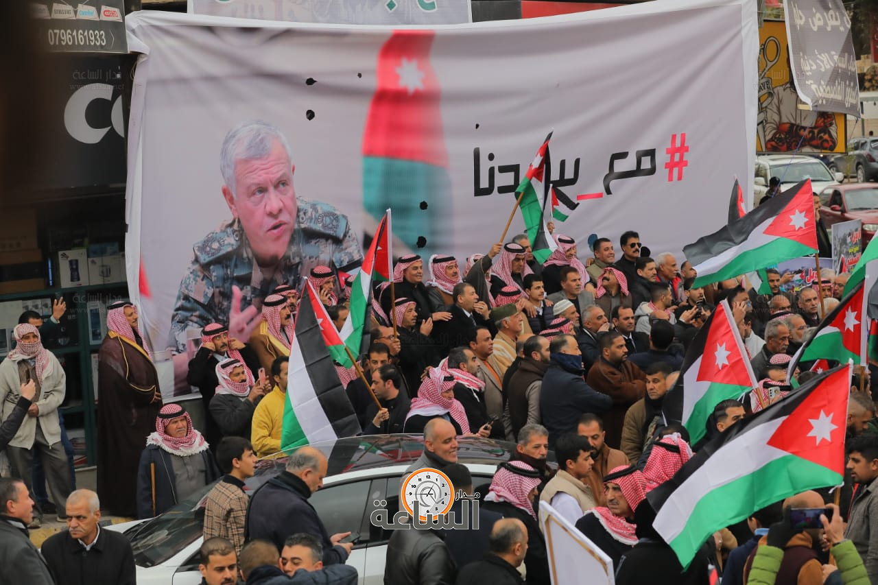 Madar Al-Saa Images 0.42371399317421266