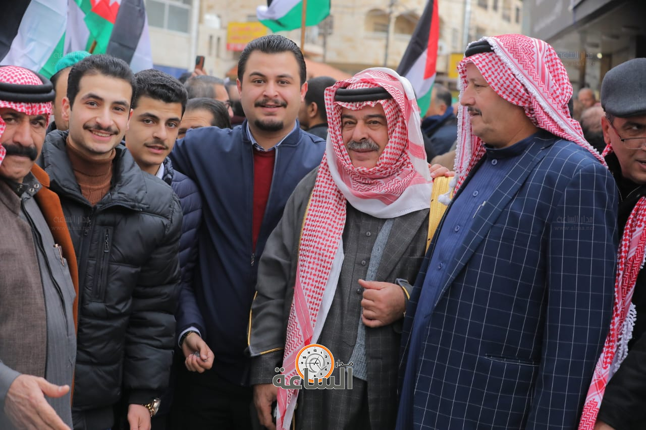 Madar Al-Saa Images 0.8632859775010362