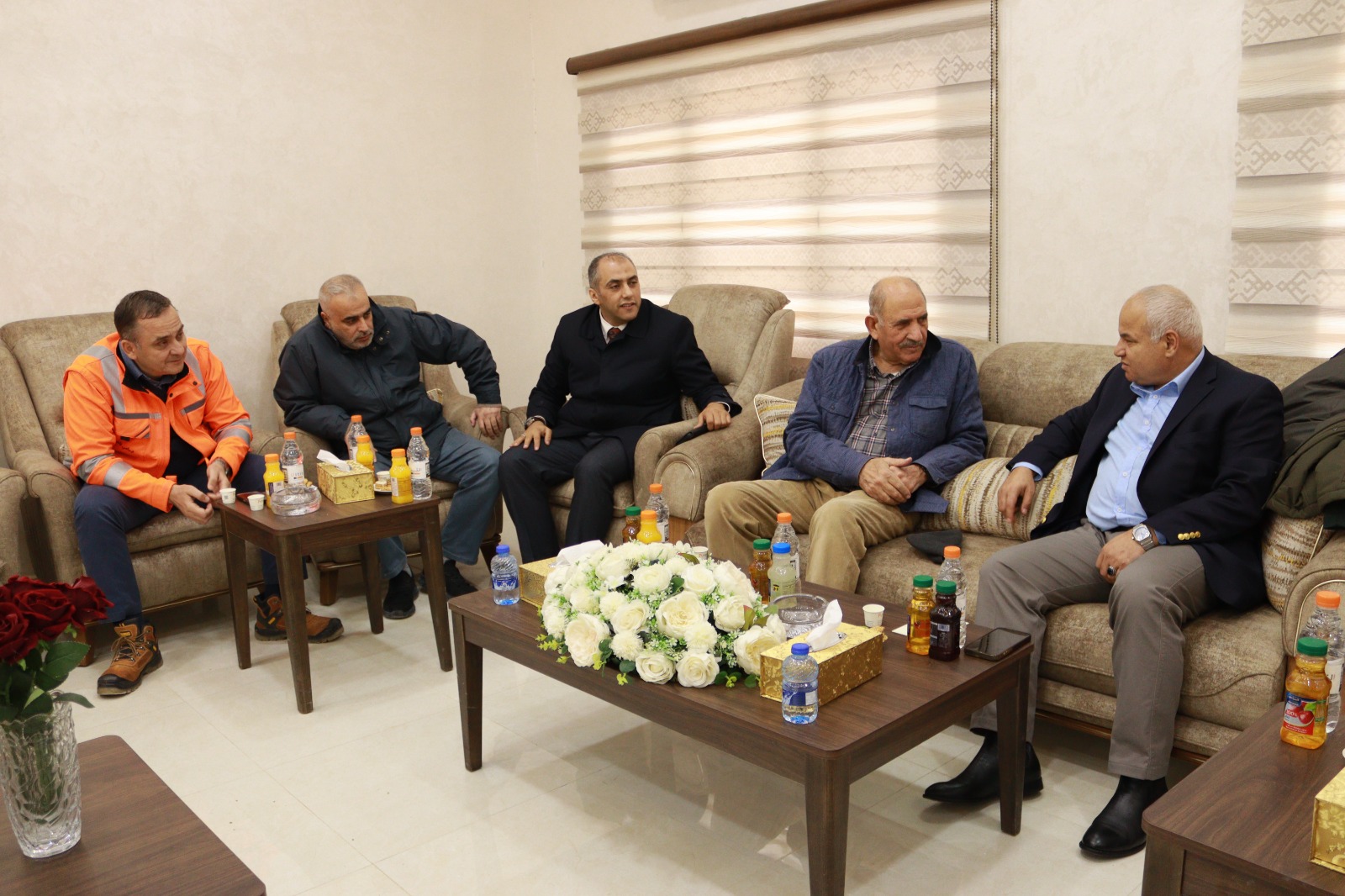 Madar Al-Saa Images 0.8548805509349653