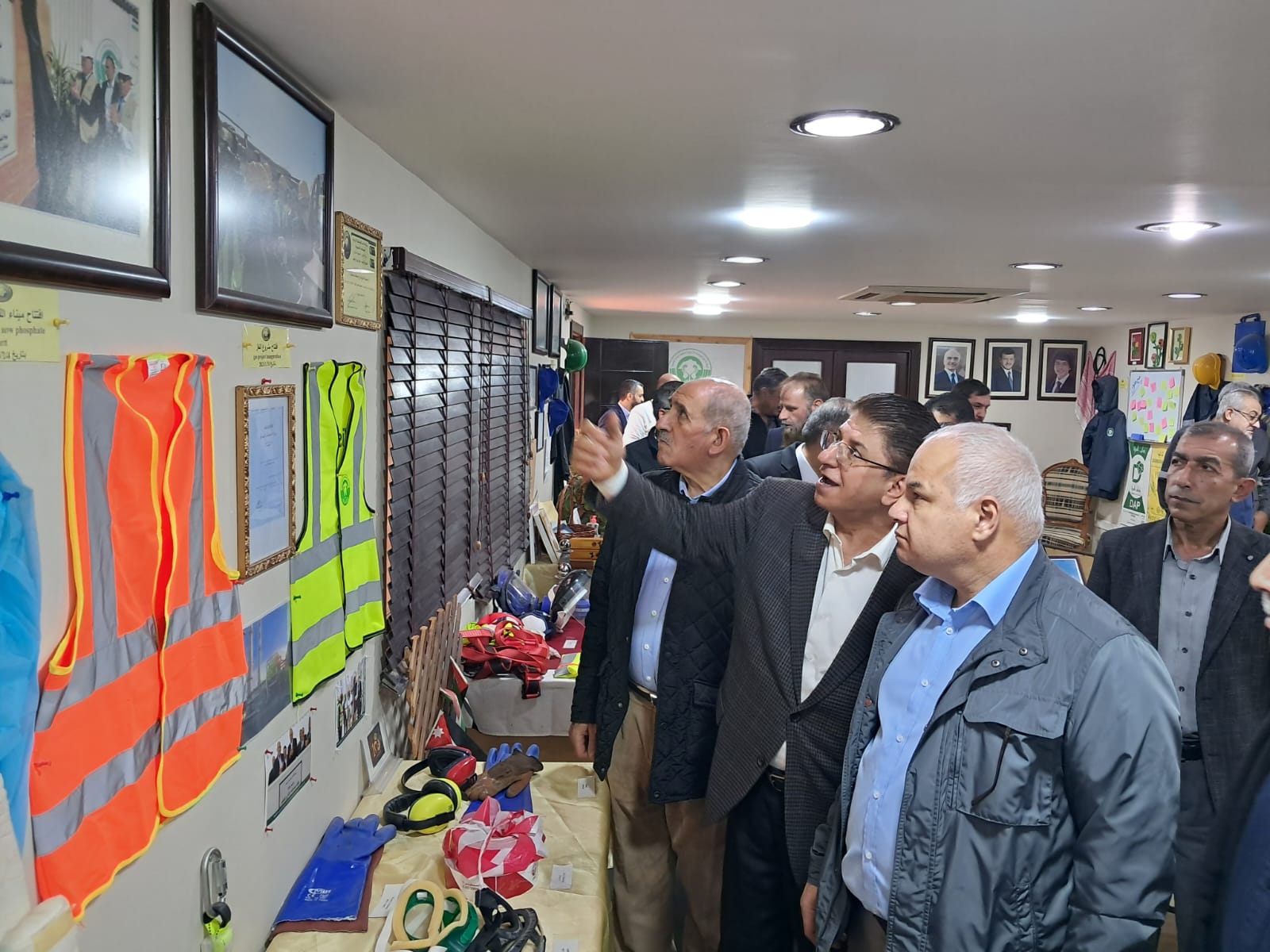 Madar Al-Saa Images 0.8950737399629034