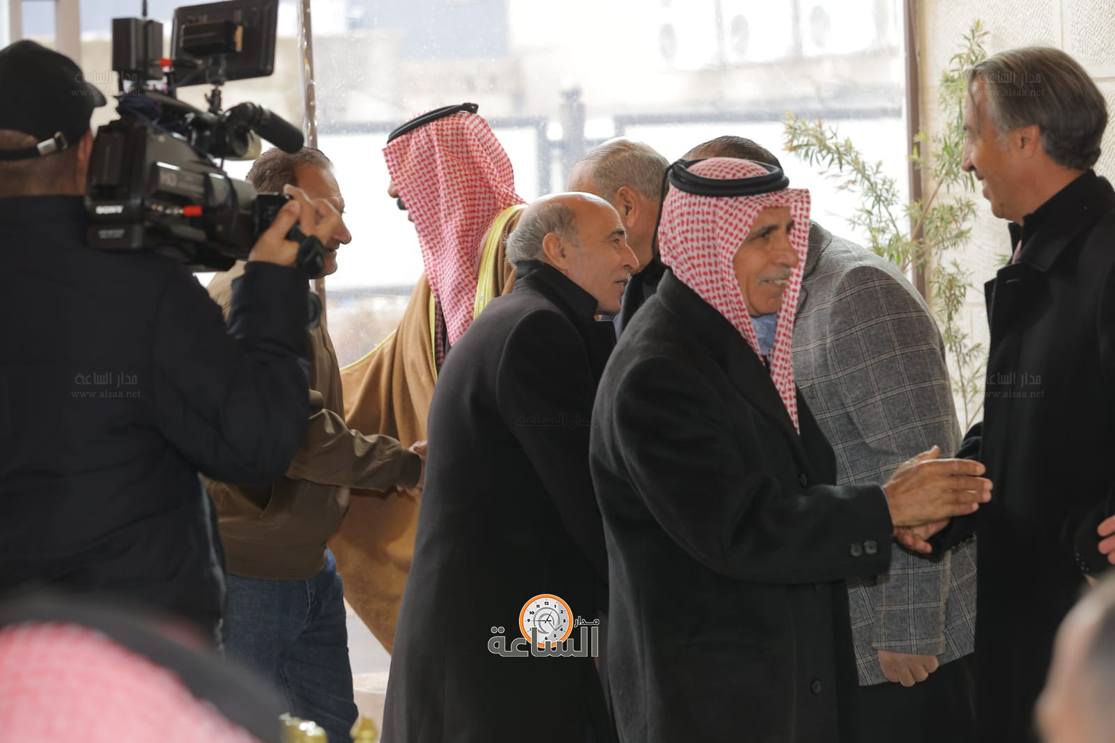 Madar Al-Saa Images 0.6109477608025131