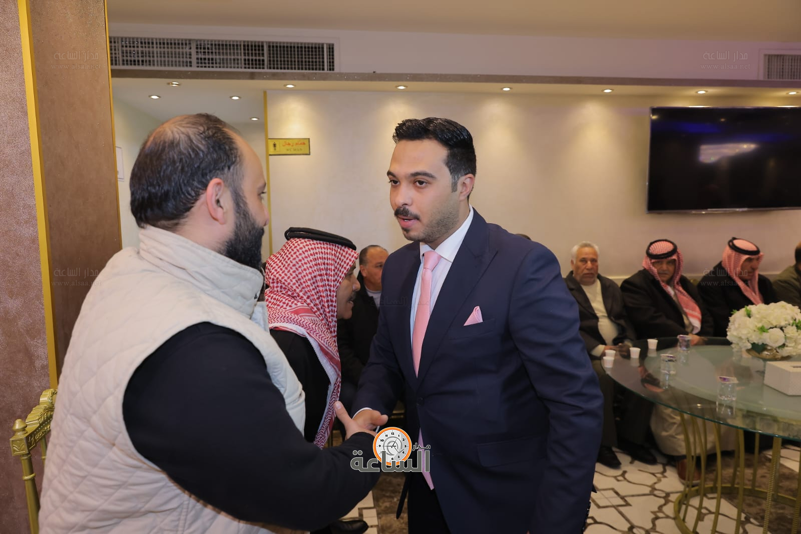 Madar Al-Saa Images 0.6405953294958415