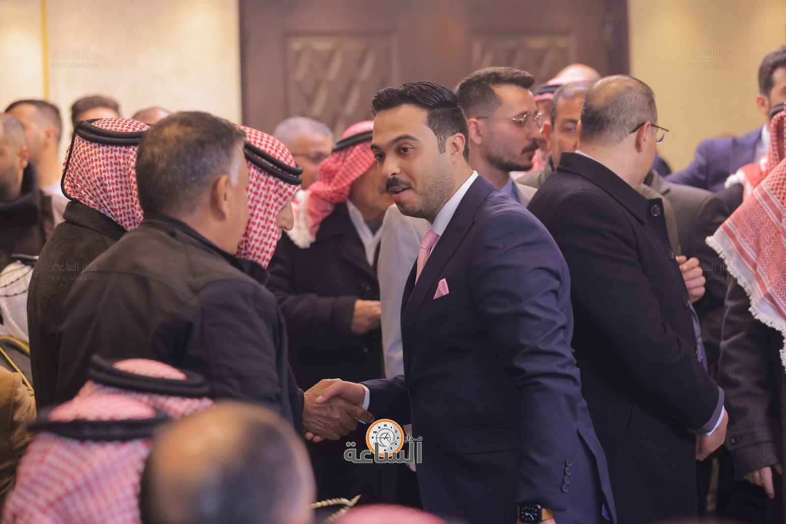 Madar Al-Saa Images 0.48907599681343705