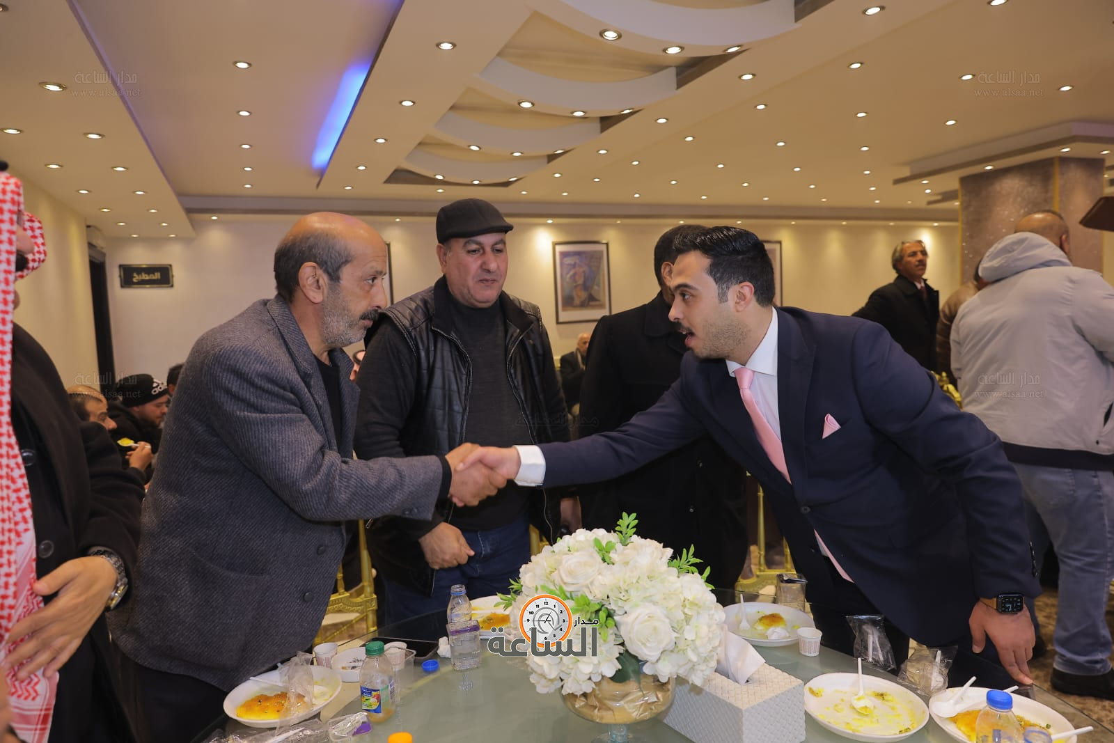 Madar Al-Saa Images 0.983440584739959