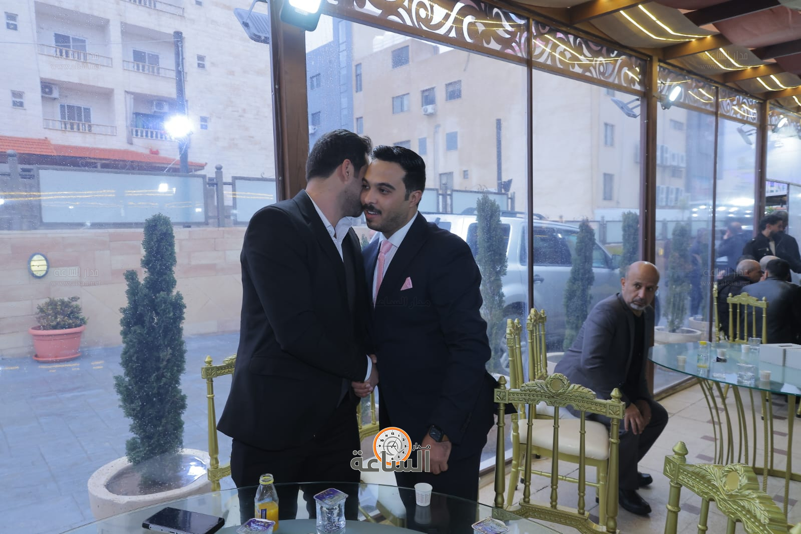 Madar Al-Saa Images 0.5964899490474707