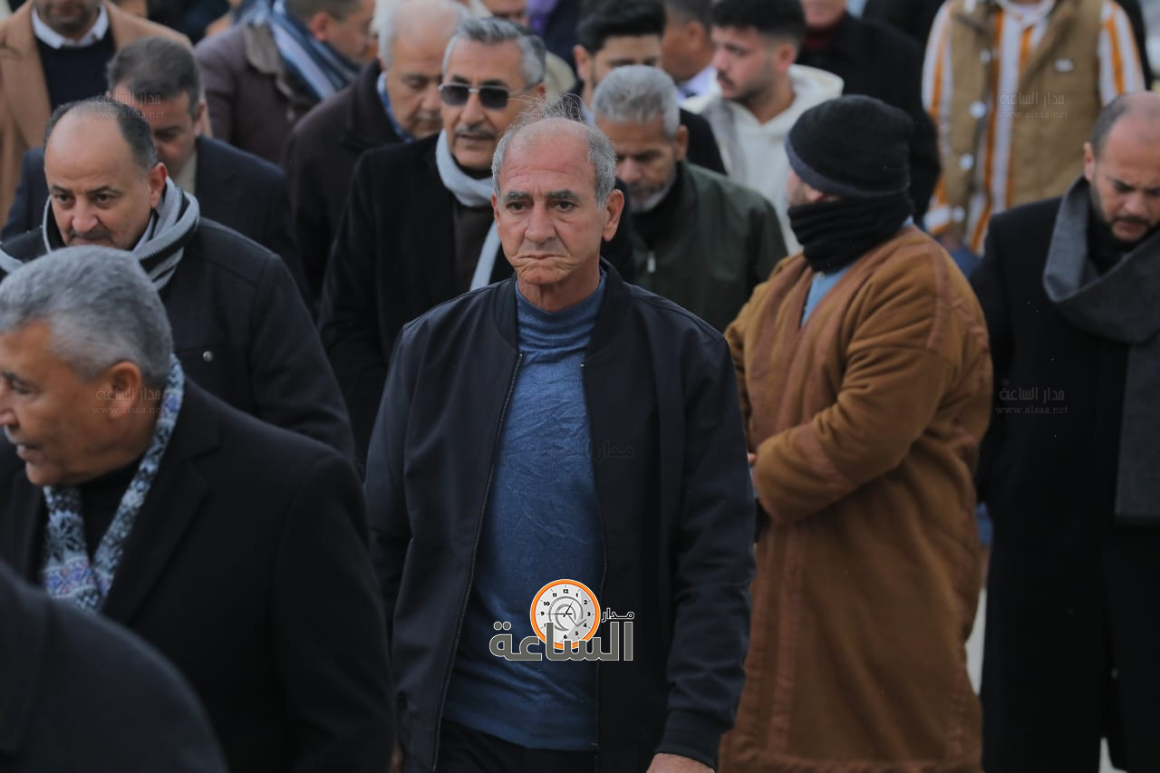 Madar Al-Saa Images 0.042130590404698465