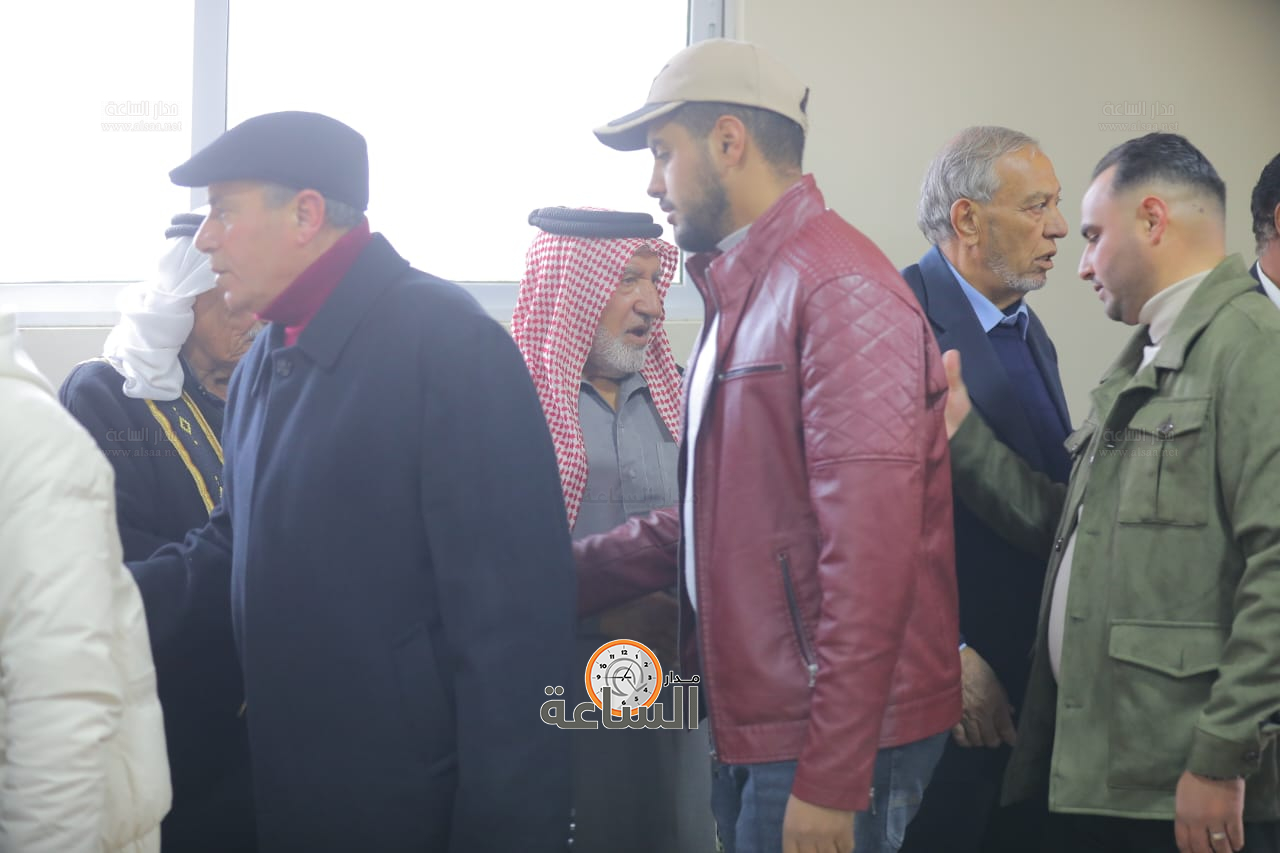 Madar Al-Saa Images 0.2420583780461727