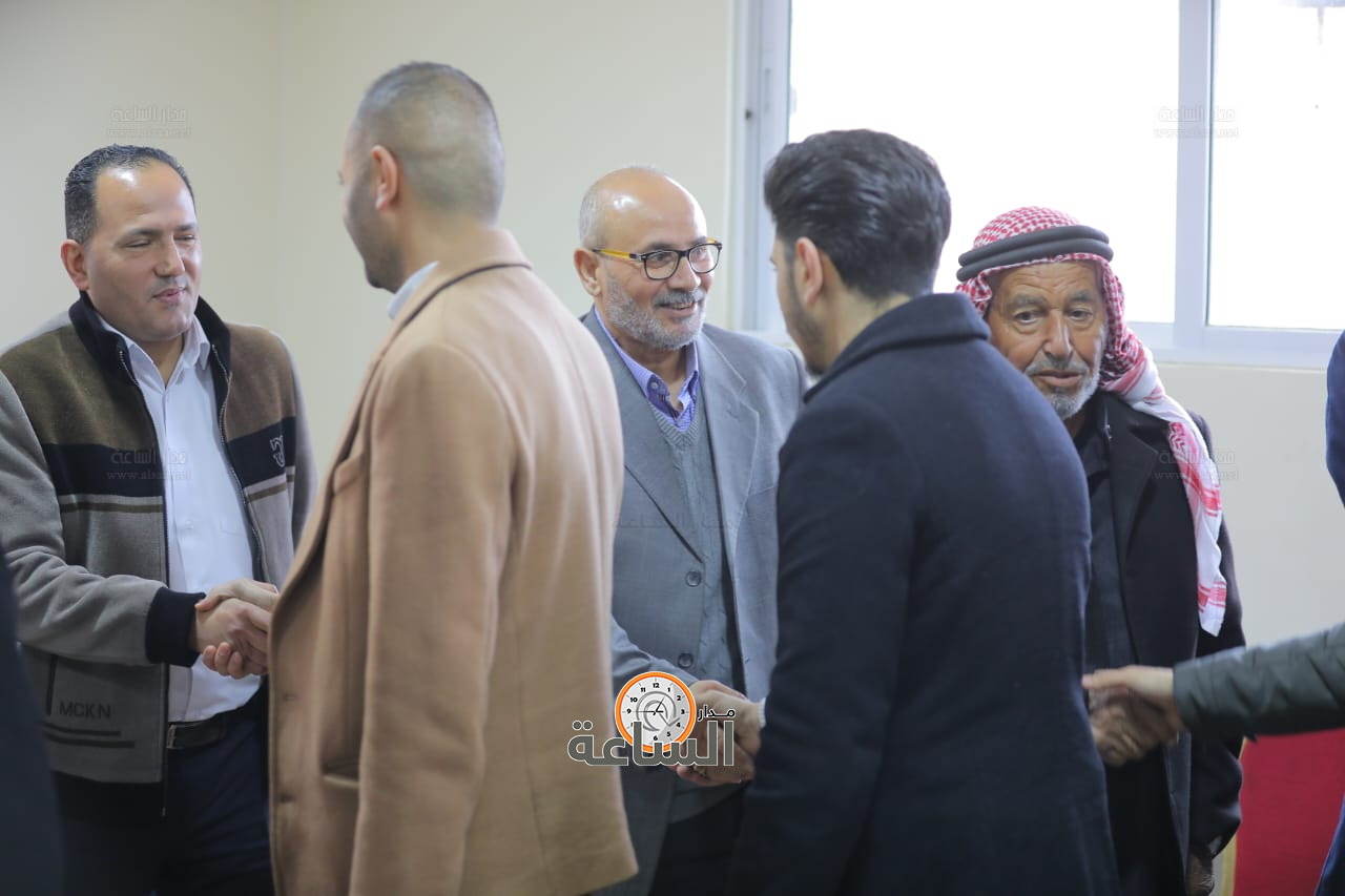 Madar Al-Saa Images 0.207388354362817