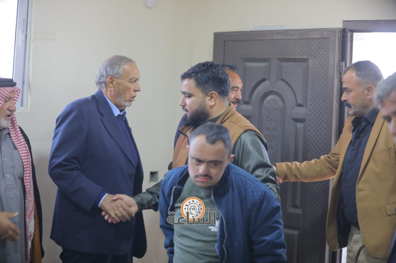 Madar Al-Saa Images 0.07320876760067074