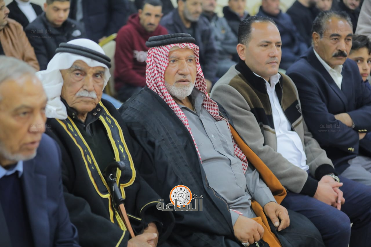 Madar Al-Saa Images 0.05307250614840431