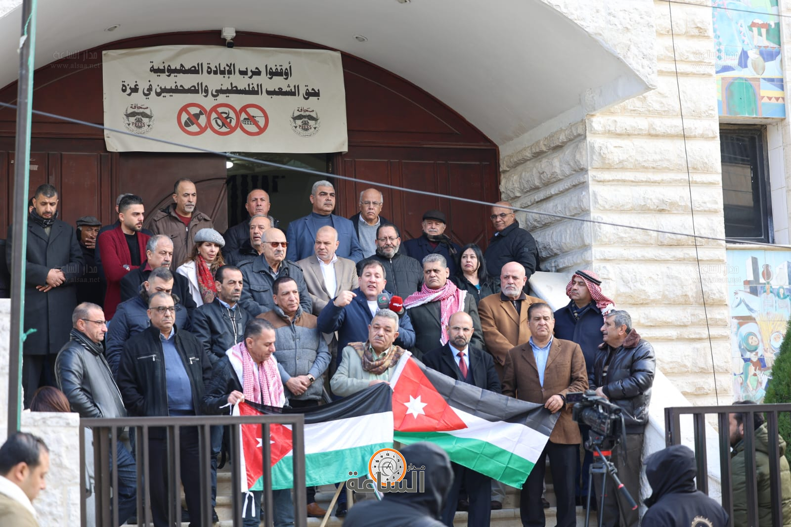 Madar Al-Saa Images 0.45324498084018416