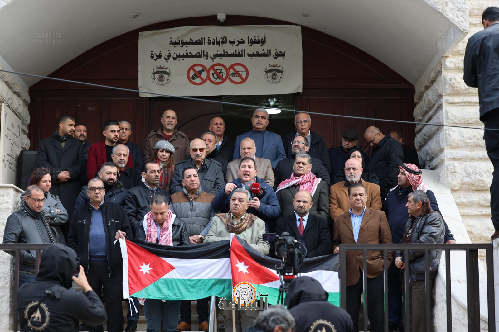 Madar Al-Saa Images 0.5242190443112509