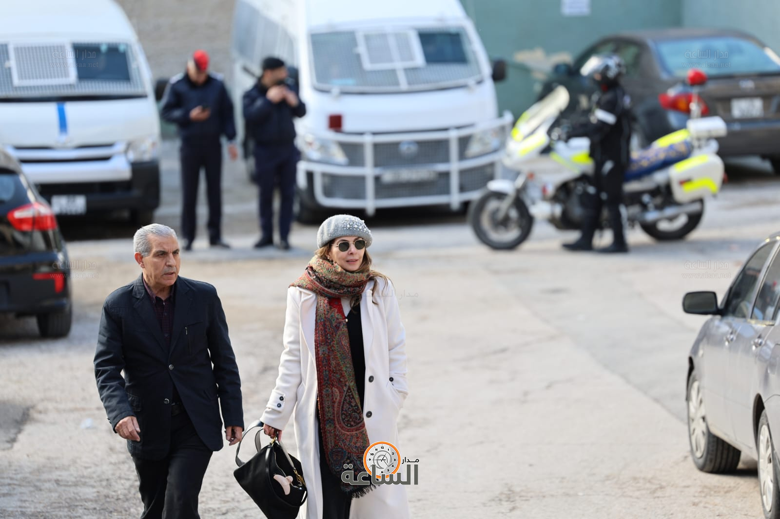 Madar Al-Saa Images 0.9983176290725899