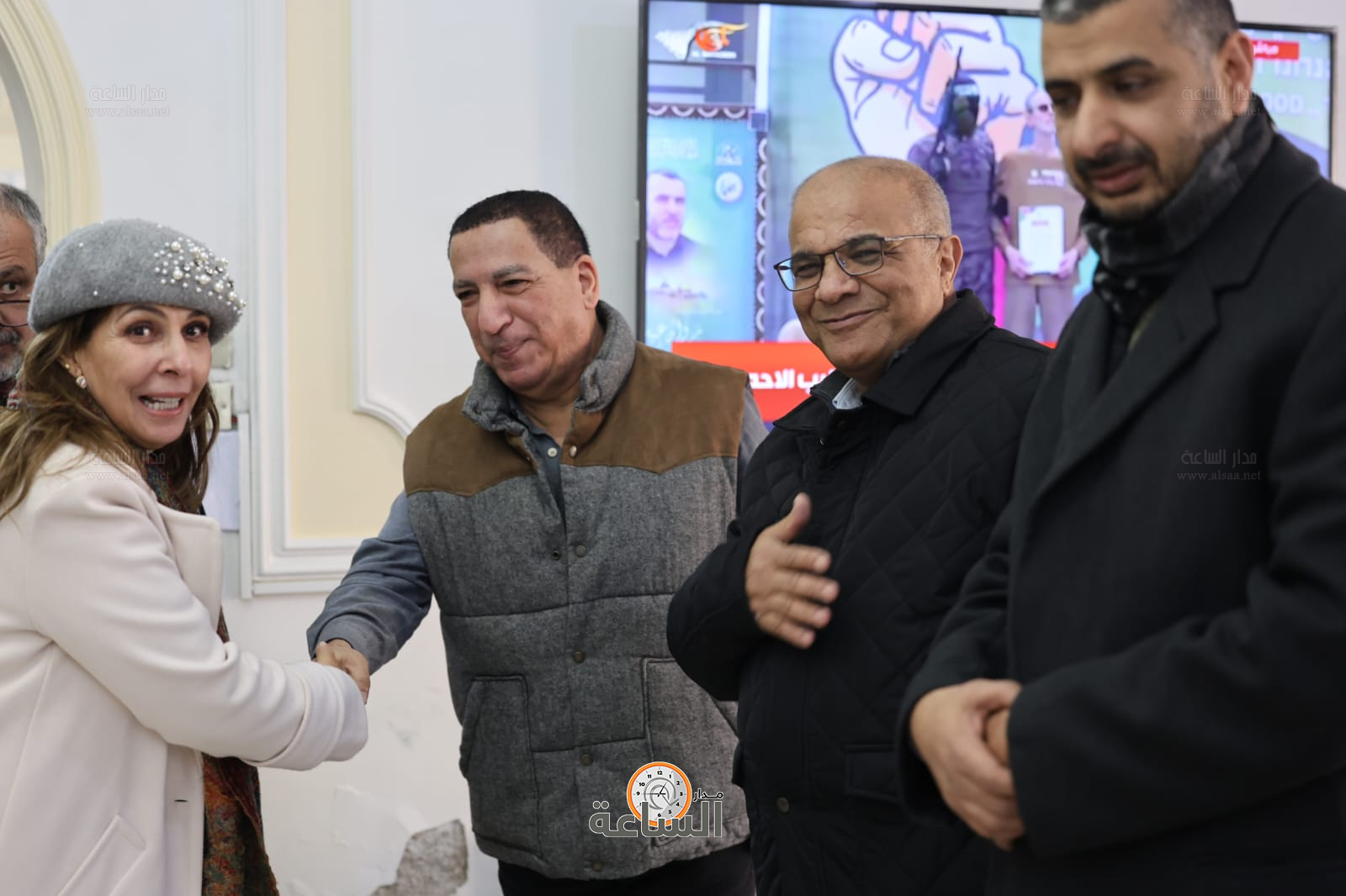 Madar Al-Saa Images 0.24706687182429365