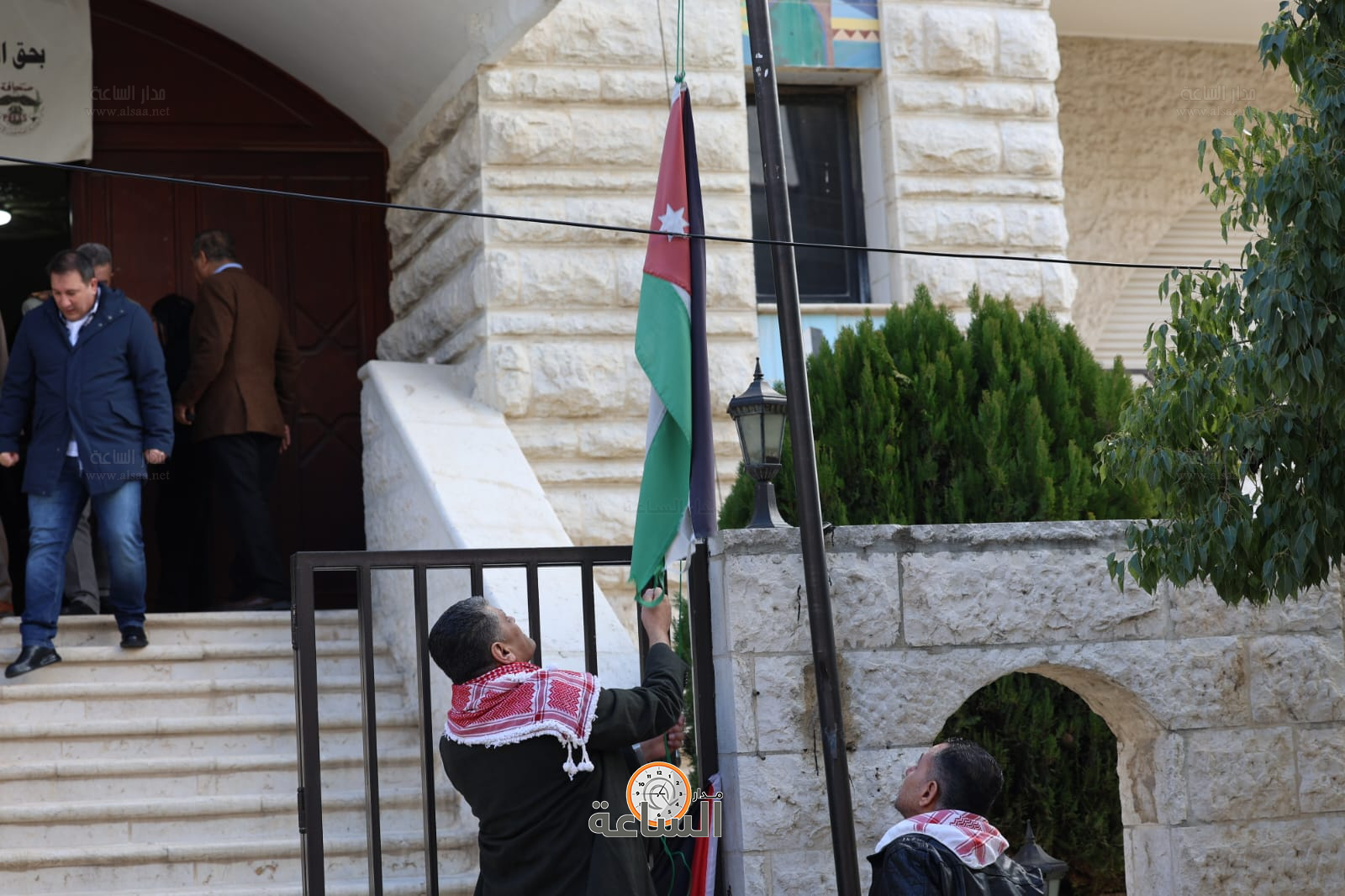 Madar Al-Saa Images 0.01189148104555704