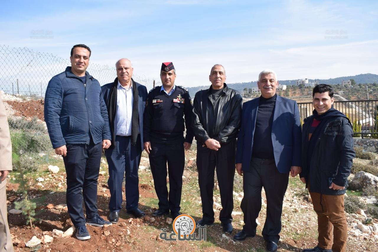 Madar Al-Saa Images 0.24393242514919877